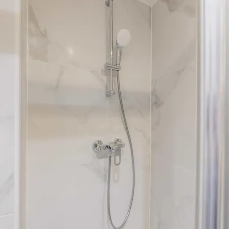 아파트 Cosy Studio In Bobo Eastern 파리