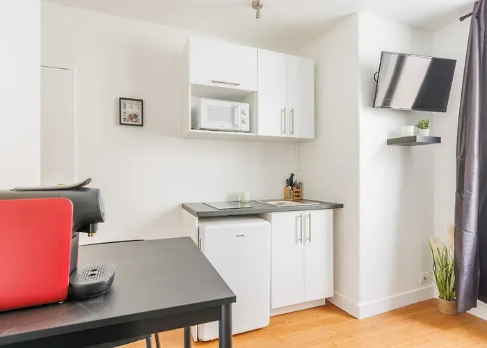 Cosy Studio In Bobo Eastern Paris